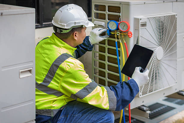 Professional Hvac technician working in New Castle, AL